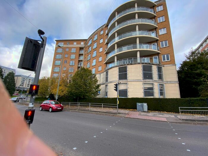 2 Bedroom Flat To Rent In Selden Hill, Hemel Hempstead, HP2