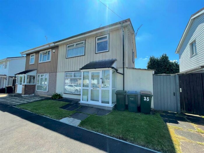 3 Bedroom Semi-Detached House To Rent In Scarborough Way, Canley, Coventry, CV4