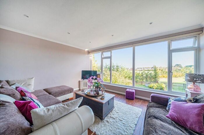 3 Bedroom End Of Terrace House For Sale In Willowmead, Chigwell, Essex, IG7