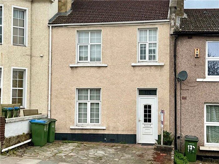 3 Bedroom Terraced House For Sale In Burrage Road, London, SE18