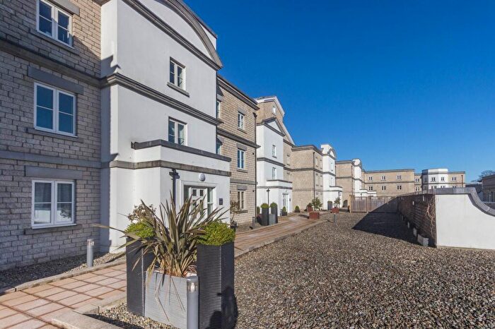1 Bedroom Apartment To Rent In Riverside Place, Kendal, LA9