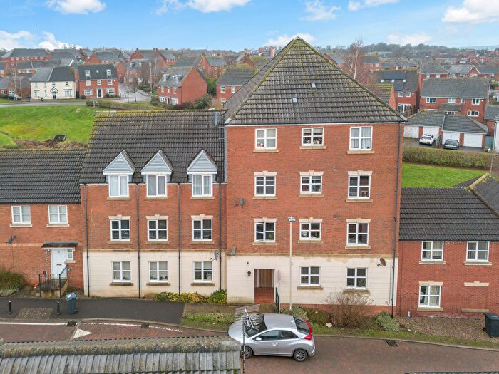 2 Bedroom Flat For Sale In Kepwick Road, Leicester, LE5