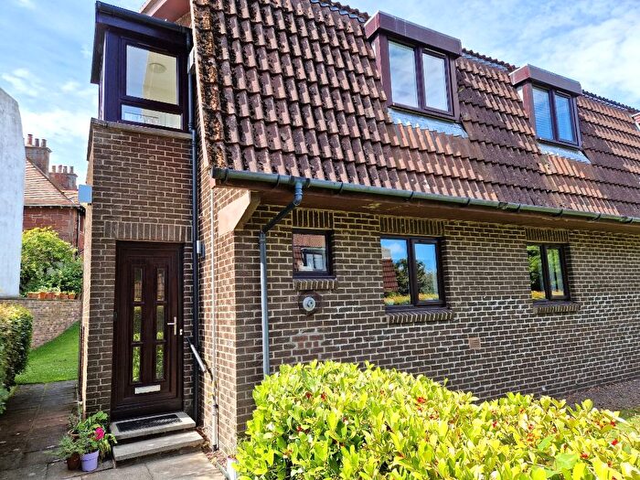 2 Bedroom Flat To Rent In Station Court, North Berwick, East Lothian, EH39