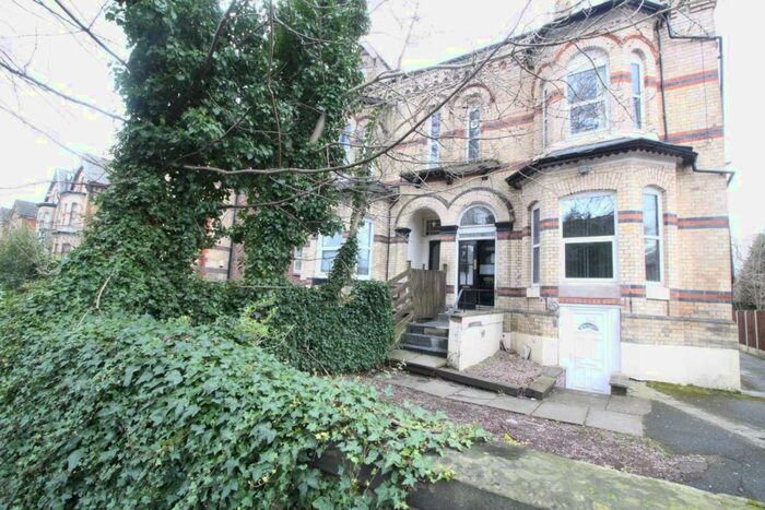 1 Bedroom Flat To Rent In Demesne Road, Whalley Range, M16