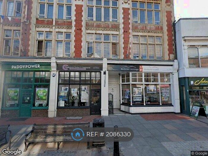 2 Bedroom Flat To Rent In Faraday House, Rochester, ME1