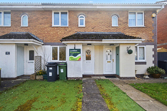 2 Bedroom Terraced House To Rent In The Cornfields, Basingstoke, RG22