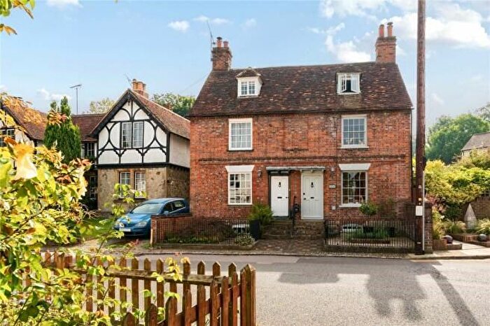 3 Bedroom Property For Sale In High Street, Chipstead, Sevenoaks, TN13