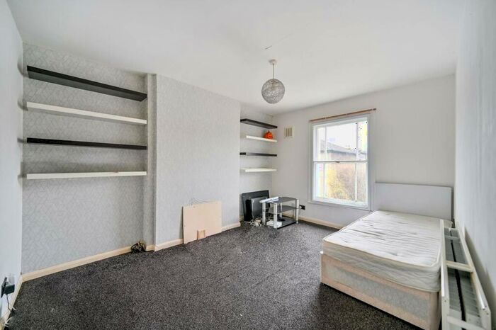 2 Bedroom Flat To Rent In Orchard Road, Kingston, Kingston Upon Thames, KT1