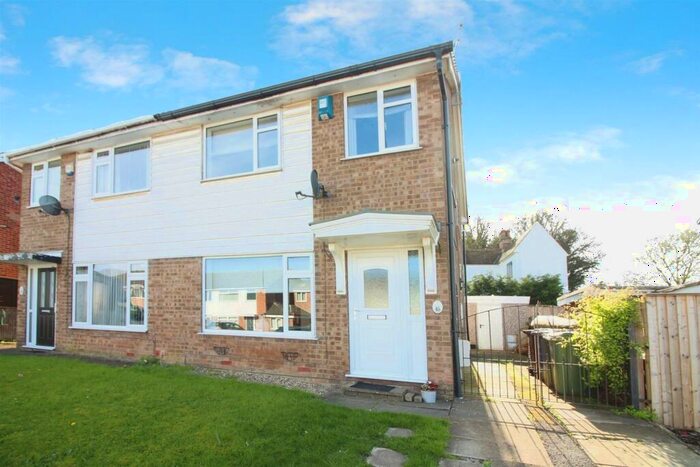 3 Bedroom Semi-Detached House To Rent In Park Avenue, Sherburn In Elmet, Leeds, LS25