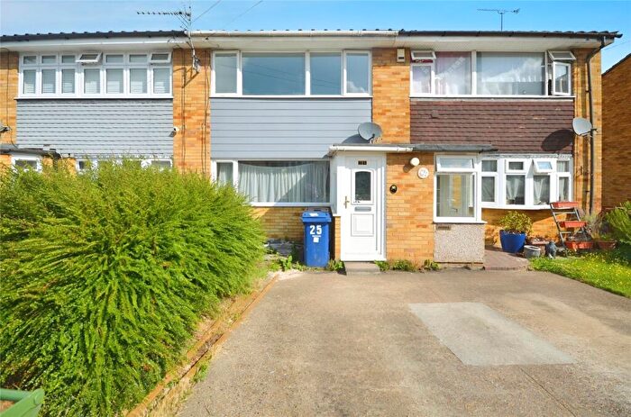 3 Bedroom Terraced House To Rent In Burton Close, Stanford-Le-Hope, Essex, SS17