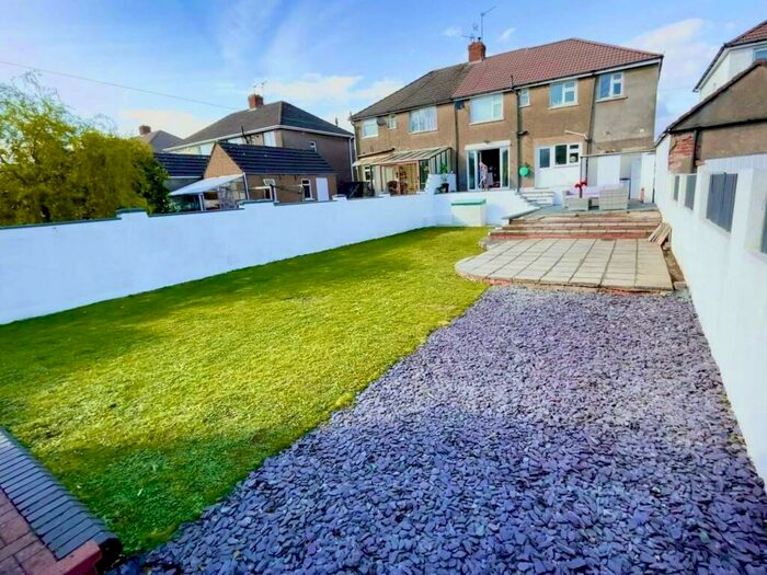 4 Bedroom House To Rent In Broadhaven, Cardiff, CF11