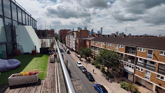 1 Bedroom Flat To Rent In Violet Road, London, E3