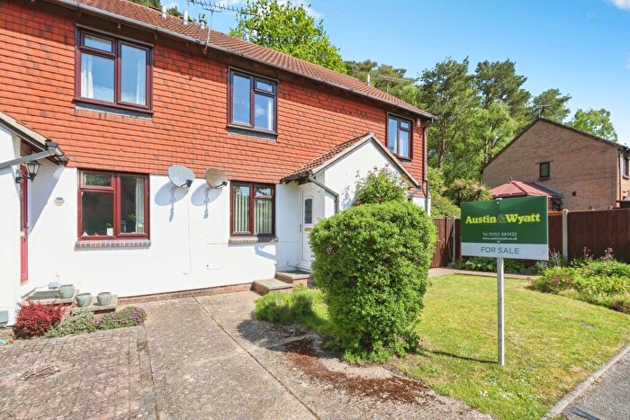 2 Bedroom Terraced House For Sale In Larch Close, Creemoor, Poole, Dorset, BH17
