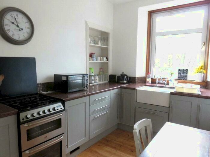 2 Bedroom Flat To Rent In Erskine Street, Kittybrewster, Aberdeen, AB24