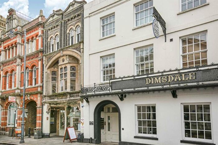 2 Bedroom Apartment For Sale In Dimsdale House, Fore Street, Hertford, SG14