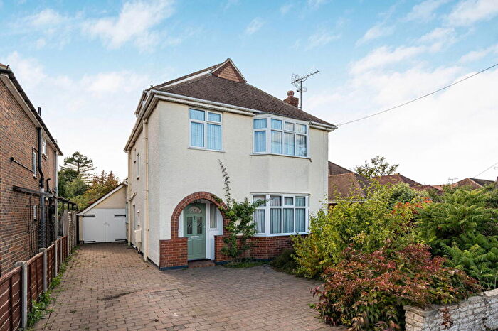 4 Bedroom Detached House For Sale In Sole Farm Avenue, Bookham, Surrey, KT23