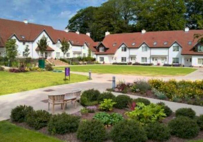 2 Bedroom Retirement Property For Sale In 20 Lime Tree Court, Templeton Road, Kintbury, Hungerford, Berkshire, RG17