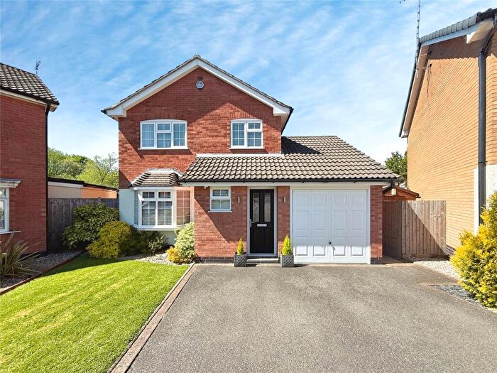 3 Bedroom Detached House For Sale In Springfield Close, Glenfield, Leicester, LE3