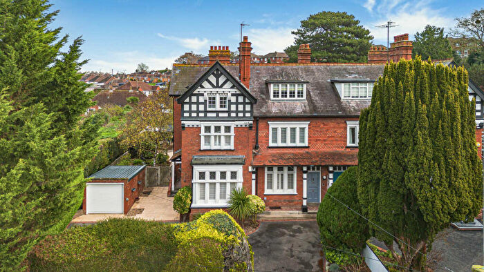 6 Bedroom Semi-Detached House For Sale In Hafod Road, Hereford, Herefordshire, HR1