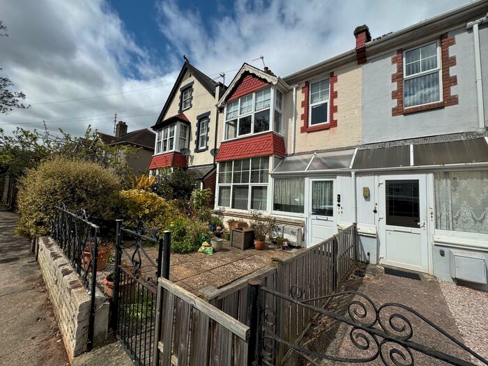 2 Bedroom Flat To Rent In Cadwell Road, Paignton, TQ3