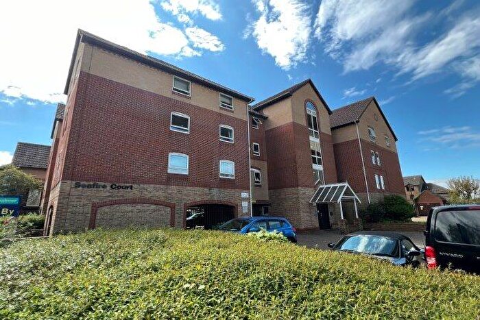 2 Bedroom Flat To Rent In Mitchell Close, Southampton, SO19