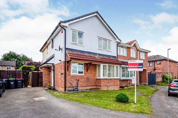 2 Bedroom House To Rent In Bolingey Way, Hucknall, NG15