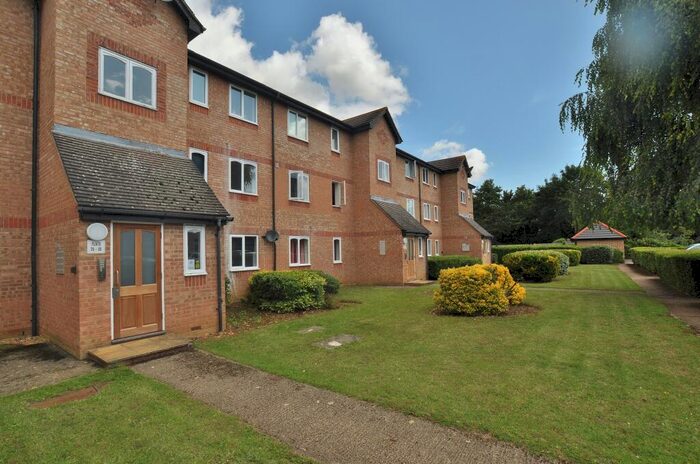 1 Bedroom Flat To Rent In Wedgewood Road, Hitchin, SG4