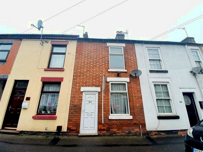 2 Bedroom Property To Rent In Ordish Street, Burton On Trent, DE14