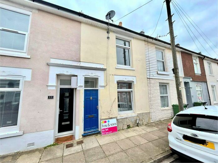 2 Bedroom House To Rent In Daulston Road, Portsmouth, PO1
