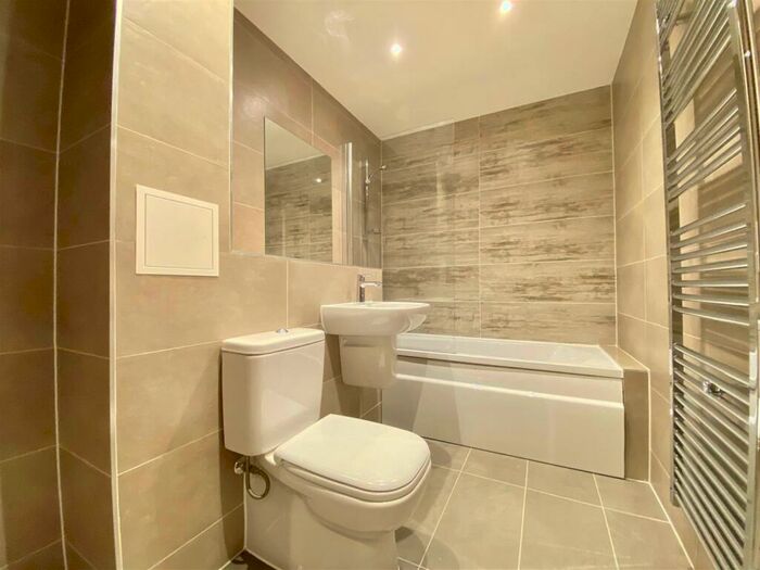 2 Bedroom Apartment To Rent In Meadow Mill, Reddish, Stockport, SK1