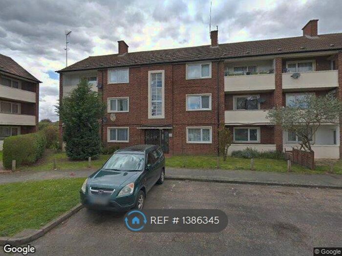 2 Bedroom Flat To Rent In Nelson Close, Walton-On-Thames, KT12