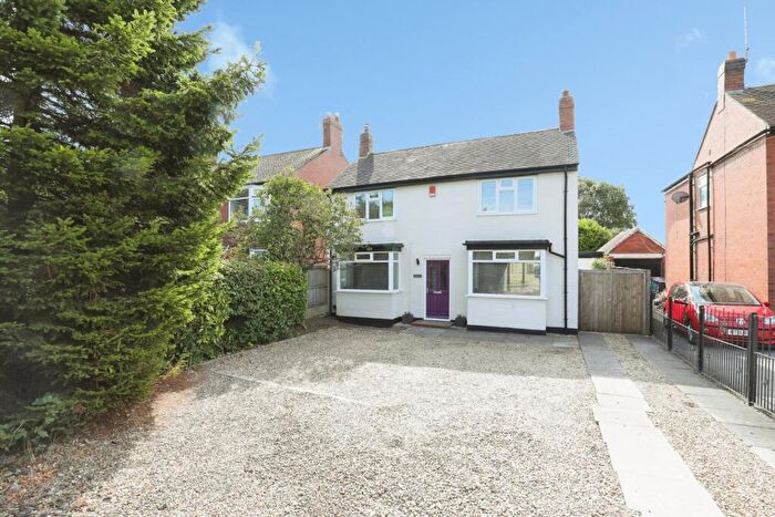 4 Bedroom Detached House For Sale In Parkside, Madeley, Crewe, Staffordshire, CW3