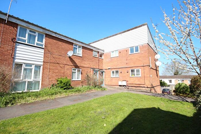 1 Bedroom Apartment To Rent In Lydney, Bracknell, RG12