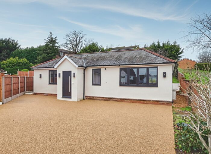 2 Bedroom Detached Bungalow For Sale In Ampthill Road, Maulden, Bedfordshire, MK45
