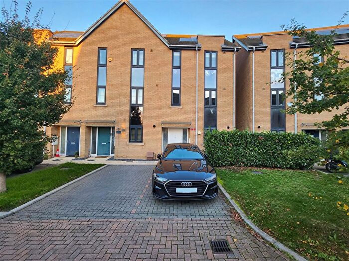 4 Bedroom Property To Rent In Stephen Jewers Gardens, Barking, IG11