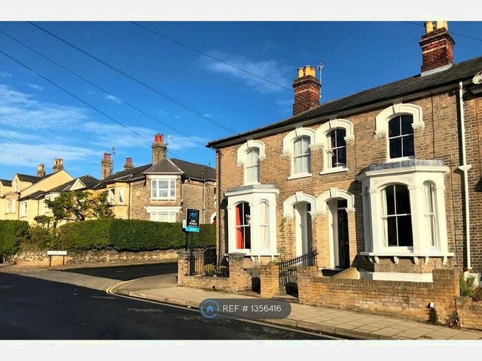 3 Bedroom Terraced House To Rent In Creffield Road, Colchester, CO3