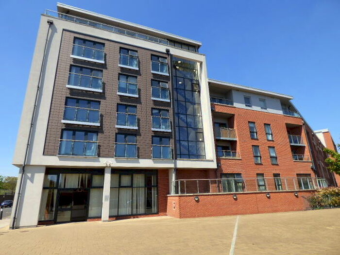 1 Bedroom Apartment To Rent In Windsor Court, Mostyn Grove, Bow, E3