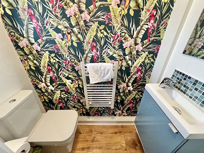 3 Bedroom Detached House For Sale In Fieldfare Close, Thornton, FY5