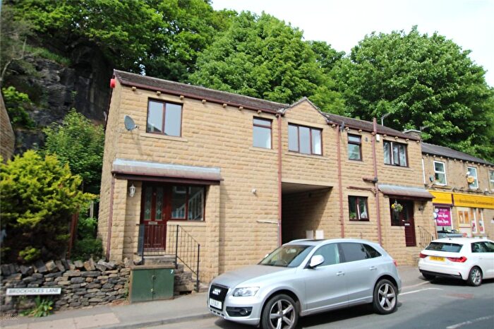 3 Bedroom Semi-Detached House To Rent In Brockholes Lane, Brockholes, Holmfirth, HD9