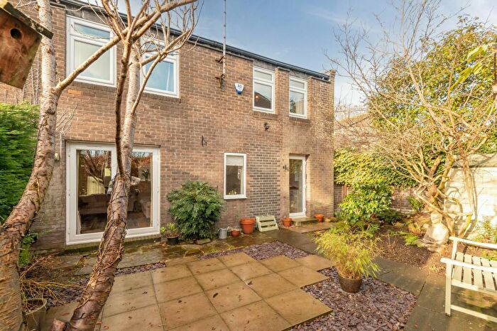 2 Bedroom Terraced House To Rent In Town Street Walk, Chapel Allerton, Leeds, LS7