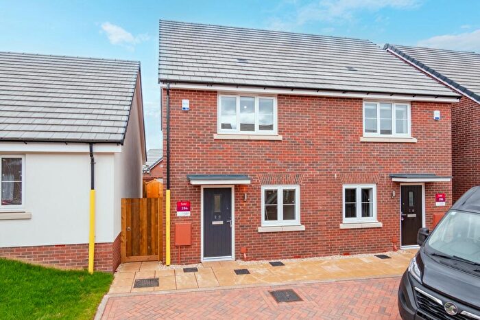 2 Bedroom House To Rent In Saunders Way, Wellingborough, NN8