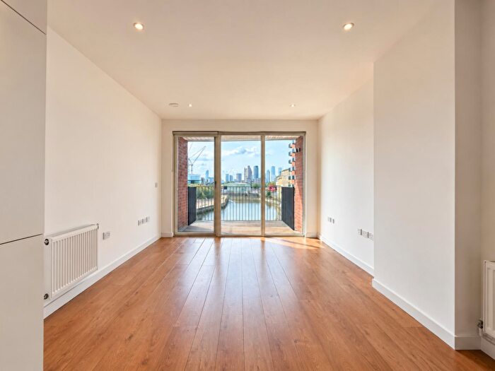 1 Bedroom Flat For Sale In Navigation Road, London, E3
