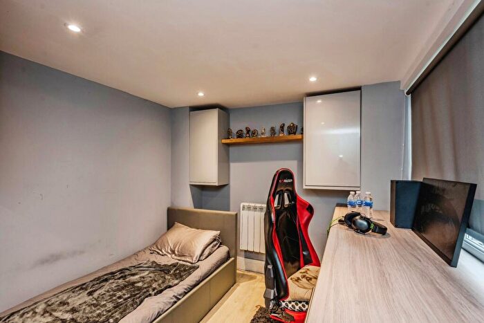 2 Bedroom Semi-Detached House For Sale In Heol Eifion, Gorseinon, Swansea, SA4