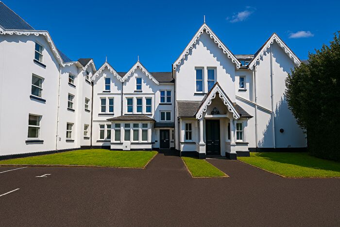 2 Bedroom Flat To Rent In Cavendish Road, Bournemouth, BH1