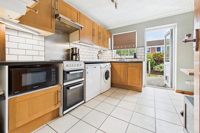 2 Bedroom End Of Terrace House For Sale In Oak Close, Sandy, Bedfordshire, SG19