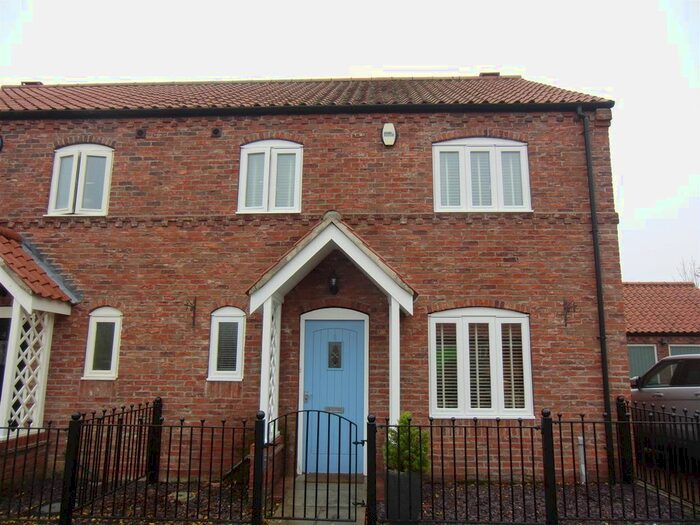 3 Bedroom Cottage To Rent In Riverside Court, Cawood, Selby, YO8
