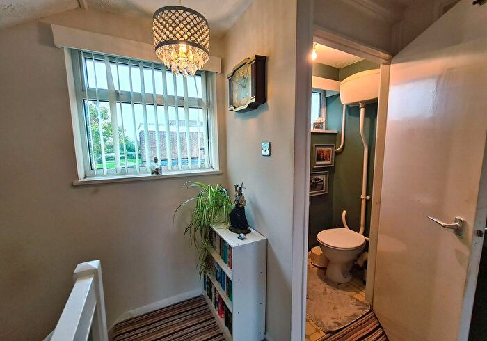 3 Bedroom End Of Terrace House For Sale In St Martins Close, Lordshill, SO16