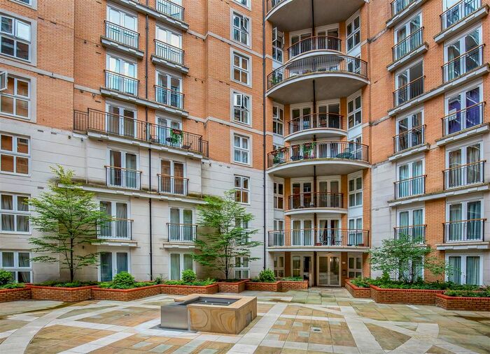 1 Bedroom Flat To Rent In Artillery Mansions, Victoria Street, Westminster, London, SW1H