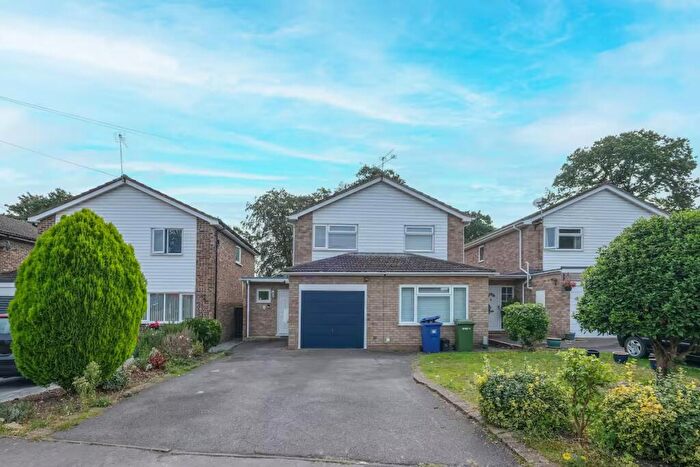 4 Bedroom Detached House To Rent In Oaktree Way, Sandhurst, Berkshire, GU47