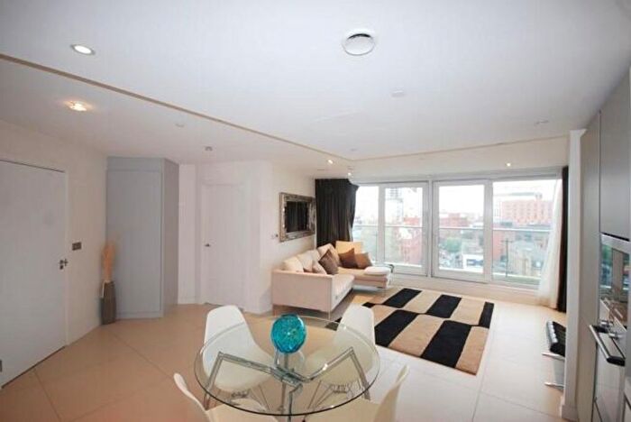 1 Bedroom Flat To Rent In Bezier Apartments, City Road, London, EC1N